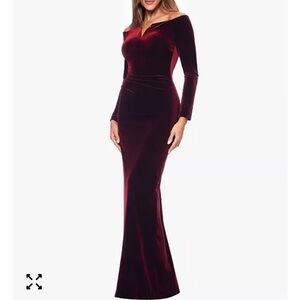 Xscape Burgundy Velvet Long Sleeve Dress